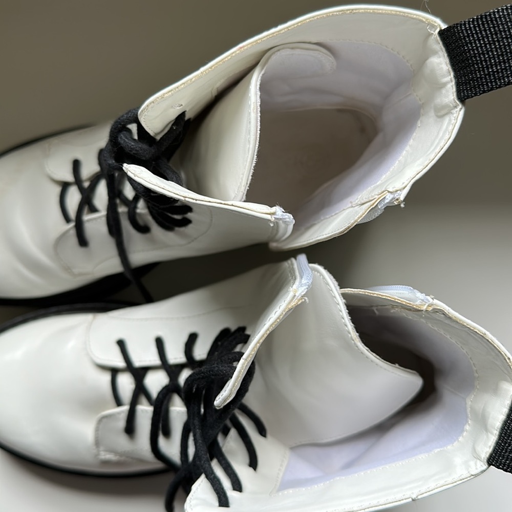 White Lace-Up Boots - Picture 6 of 9